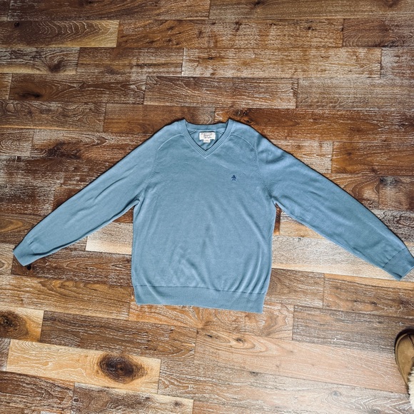 Original Penguin by Munsingwear Men's Blue V-Neck Sweater. Light Blue. Men’s L. - Picture 2 of 6